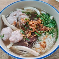 เมนูของร้าน คุณอ๋อ ก๋วยจั๊บญวน เส้นสด ศิริราช