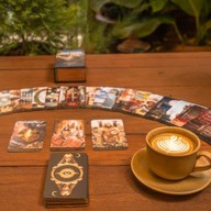 LittleGarden จิบกาแฟดูดวง