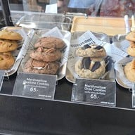 อันเดอร์แบล็ค คอฟฟี่ ทาวน์อินทาวน์