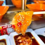 เฮง เฮง ชาบูหม่าล่าสายพาน บางแสน