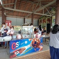 หน้าร้าน ร้านโกเอ็ง ก๋วยเตี๋ยวต้มยำทะเลรสเด็ด