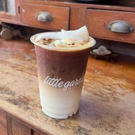 LittleGarden จิบกาแฟดูดวง