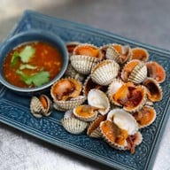 เฮงเฮ้าส์ Heng house food coffee &studio