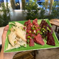ร้านส้มตำ อาหารอีสาน สองพี่น้อง รัชดา32 -
