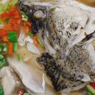 ต้มยำหัวปลารัษฎา by พี่กุ้ง