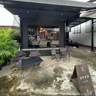 Alio slow bar chiang rai สาขา ห้าแยกพ่อขุน
