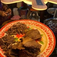 เนื้อทอดซอยละลายทรัพย์