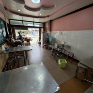 ก๋วยเตี๋ยวหนองปลิง เส้นอัญชัน