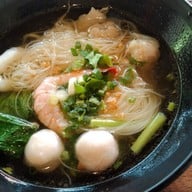 เมนูของร้าน ก๋วยเตี๋ยวกั้งบ้านเพ - ระยอง บ้านเพ