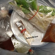 เมนูของร้าน กาลนาน ก๋วยเตี๋ยวเรือสมุนไพร ซีคอนสแควร์ ศรีนครินทร์