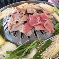 ติดมันส์ บุฟเฟต์ปิ้งย่างกระทะร้อน บรรทัดทอง จุฬา ซ.8