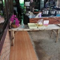 บรรยากาศ ขนมเส้นหม้อดิน ลำพูน