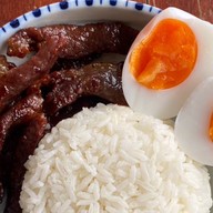 หมูทอดแดดเดียว ครัวแม่ลักขณา สาขาสายไหม