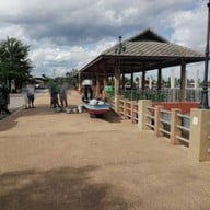 บรรยากาศ ข้าวต้มเรือเจ็ก