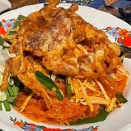 Sri Trat Restaurant & Bar Sri Trat