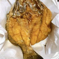 แม่มังกรซีฟู้ด ลาดพร้าว