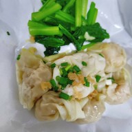 เมนูของร้าน หอมดีหมี่เกี๊ยว ป้อมปราบศัตรูพ่าย (Pom Prap Sattru Phai)