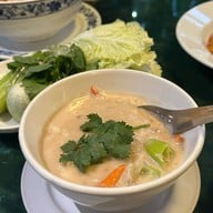 เรือนปั้นหยา สมุทรสาคร