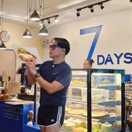 7 Days Coffee & Drinks