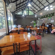 บรรยากาศ กินปูเมืองนนท์