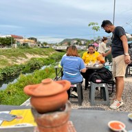 เมนูของร้าน ร. รื้อ