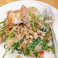 ร้านหญิง - YING's สนามบินน้ำ