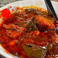 Sri Trat Restaurant & Bar Sri Trat