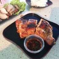 เมนูของร้าน ส้มตำชานชาลา วัดป่าเลไลยก์