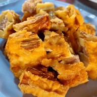 เจ๊นีย์ของทอดลับแล