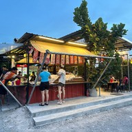 หม่าล่า3แยก 麻辣燒烤 ดอยสะเก็ด