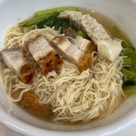 เมนูของร้าน บะหมี่เทวดา  อร่อยขั้นเทพ ตลาดเสรี ศูนย์การค้าเดอะไนน์