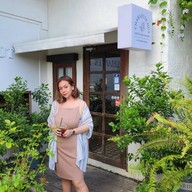 หน้าร้าน Charlotte Hut Coffee & Tea Bar แพร่
