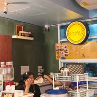 สะบายดี ไอศครีม บางแสน บางแสน