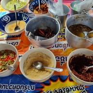 ร้านขนมเส้นป้าสมจิตร -