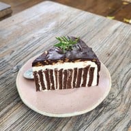 เมนูของร้าน Charlotte Hut Coffee & Tea Bar แพร่