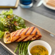 เมนูของร้าน Luna Lanai Bar & Restaurant