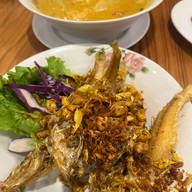 เมนูของร้าน แกงเหลือง (จันทน์หอม) สาขาพรอมานาด