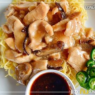 เมนูของร้าน ก๋วยเตี๋ยวเนื้อพรีเมี่ยม เซียะเนื้อตุ๋น ถนนสามัคคี ถนนสามัคคี