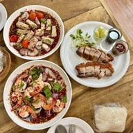 ร้านยำนายหนวด ลาดพร้าวซ.1 ลาดพร้าวซอย1