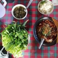 เมนูของร้าน น้ำเงี้ยวป้านวล อาหารญวนพังงา -