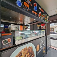 หน้าร้าน หมูหม้อเทพ ศาลาแดง ซอย 1