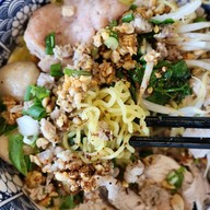 ก๋วยเตี๋ยวหมูต้มยำโบราณแซ่บซี๊ด - อาหารจานเดียว)