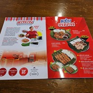 เมนู เจ๊แดงสามย่าน ส้มตำ คอหมูย่าง เจ๊แดงจุ่มนัวร์ ธนิยะ