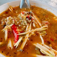 เมนูของร้าน คูเหลาไก่รวน