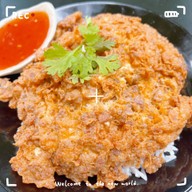 ทาโกะยากิ หลังประตูมหาวิทยาลัยราชภัฎเทพสตรี