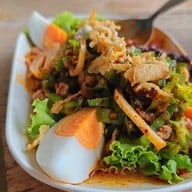 เมนูของร้าน บ้านไม้ริมน้ำ
