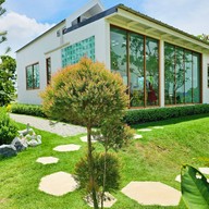 ขนุน คาเฟ่ -