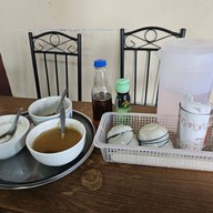 เมนูของร้าน ต้มเลือดหมูวัดวงษ์ฆ้อง