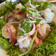 บ้านร่มไม้ สายน้ำ