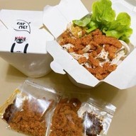 หมี่ไก่ฉีกหนูดำ